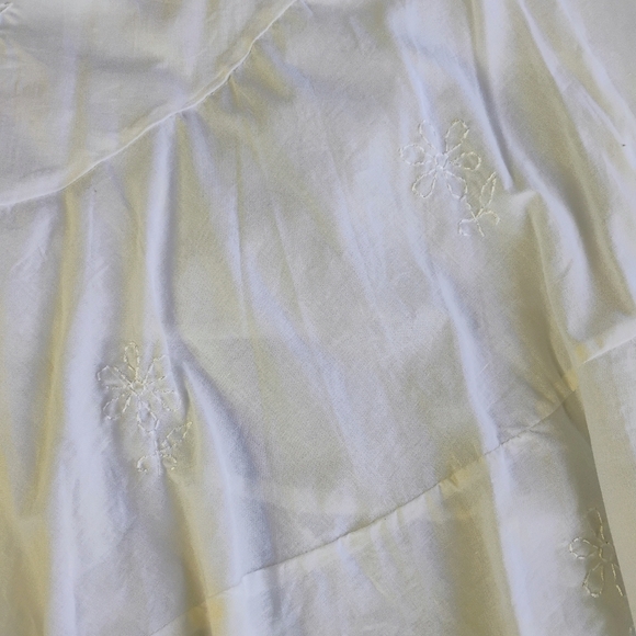 Metro Wear Floral Embroidered Flowy Midi Skirt White Cottage Boho Plus Size 3X - Picture 11 of 14